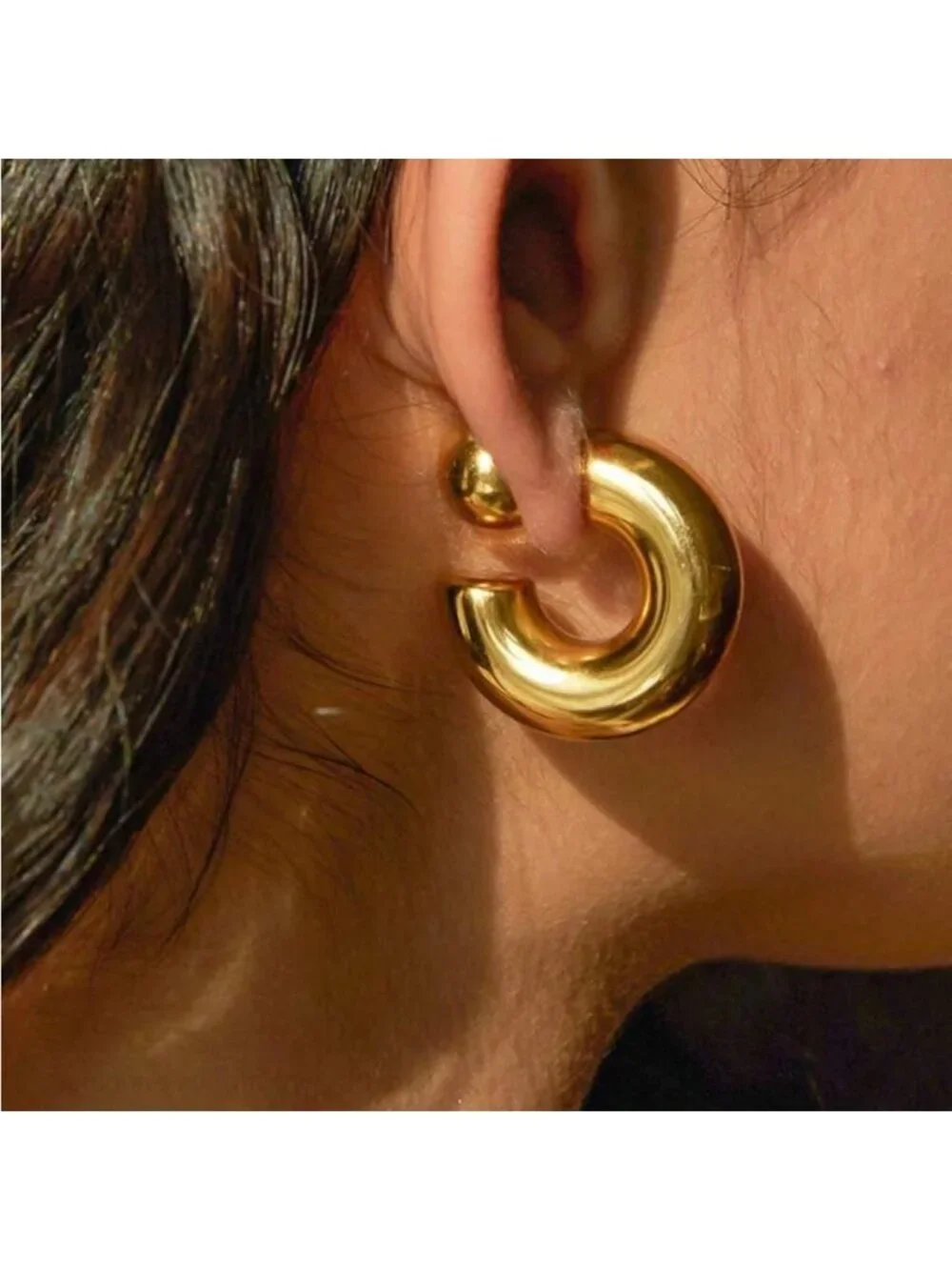New! Nordstrom Eye Candy Los Angeles Bertha Hoop Earrings NWOT
